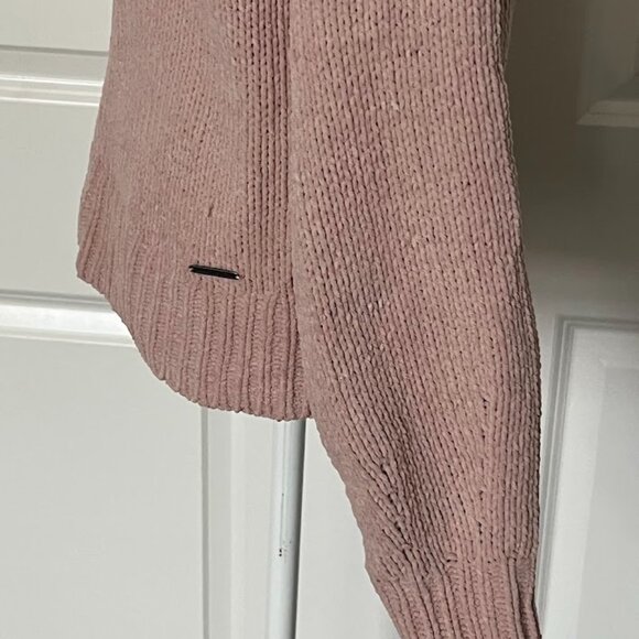 Abercrombie & Fitch Soft A&F Collection Pink V-Neck Sweater Size XS - Picture 13 of 15